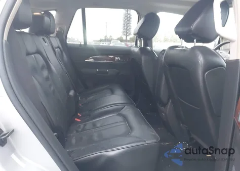 2013 Lincoln Mkx z USA, uszkodzony, nr VIN 2LMDJ6JK4DBL05846